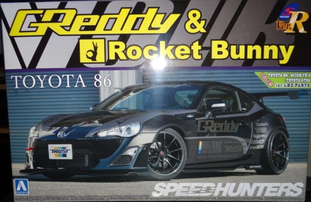 TOYOTA 86 GReddy and Rocket Bunny