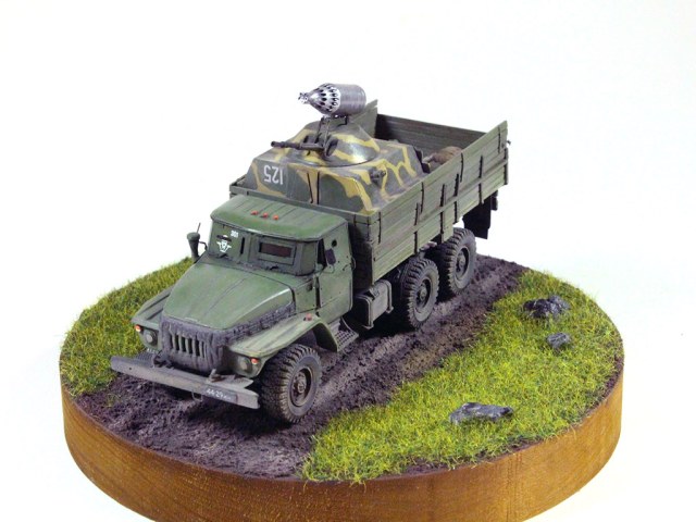 Метла-2  -  "гантрак" времен Афганской войны.