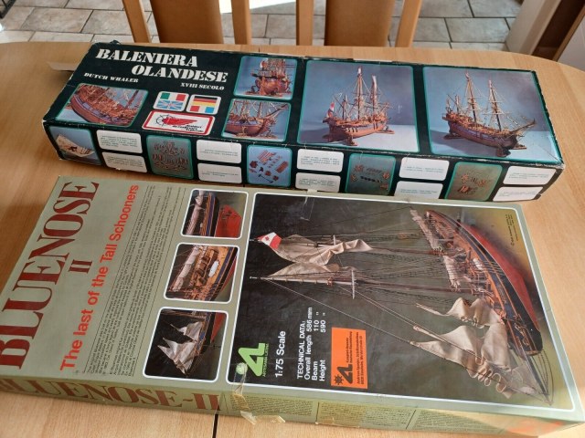 Парусник Bluenose II с ebay