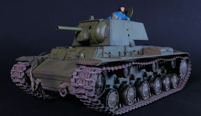 Тяжелый танк КВ-1