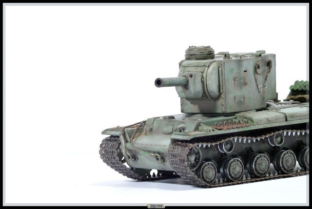 KV-II 754(r) — тяжело в учении