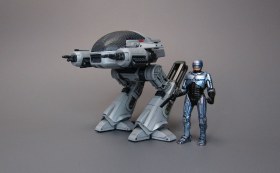 Робокоп и "Робоцып" (ED-209)