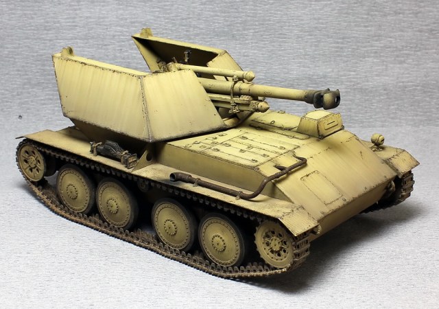 Krupp / Ardelf Waffentrager 105 mm LeFH-18