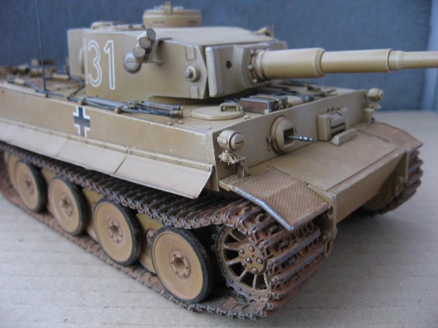 TIGER - I Pz. Kpfw. VI ausf E