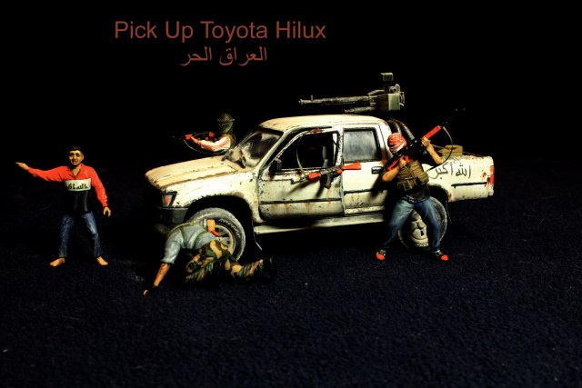 Pick up Toyota Hilux العراق الحر