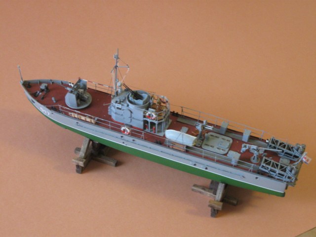 Бронированный морской охотник БМО