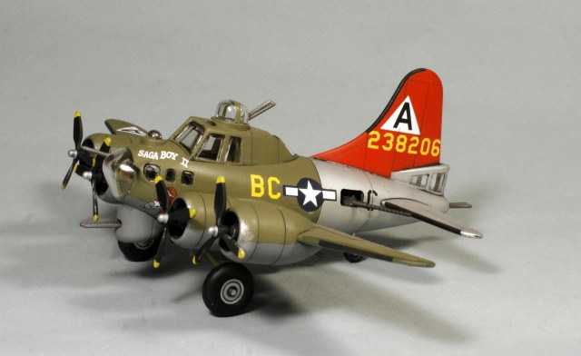 Boeing B-17G Flying Fortress Egg Plane