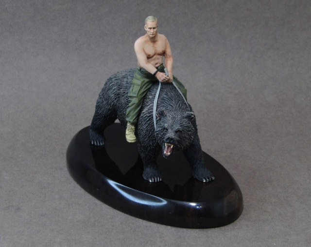 Верхом на медведе