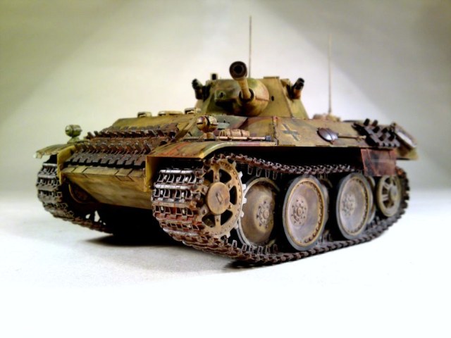 VK1602 LEOPARD или просто светляк Лео