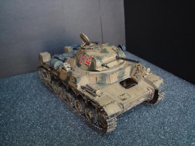 Pz.Kpfw.II Ausf. C mit Zusatzpanzer