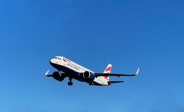 Airbus A-320NEO British Airways G-TTNK