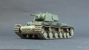 КВ-1 (Экранированный) (1:48)   84811 Hobby Boss