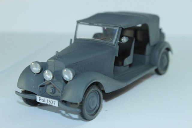Polizei-Kubelsitzwagen ab 1937 (MB) 1/35