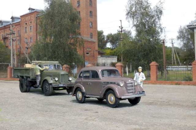 Москвич-401 ( СЛОН )