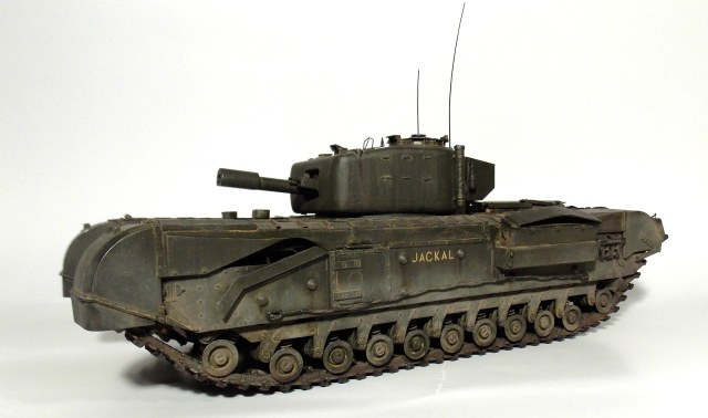 Churchill Mk V  с 95-мм гаубицей