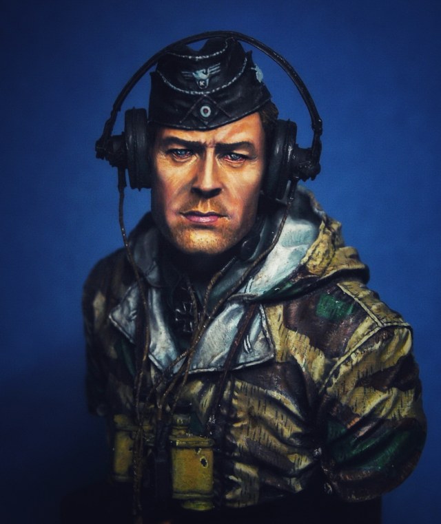 Командир "Королевского Тигра", Венгрия 1944 г. (503-й тяж.танк.батальон)