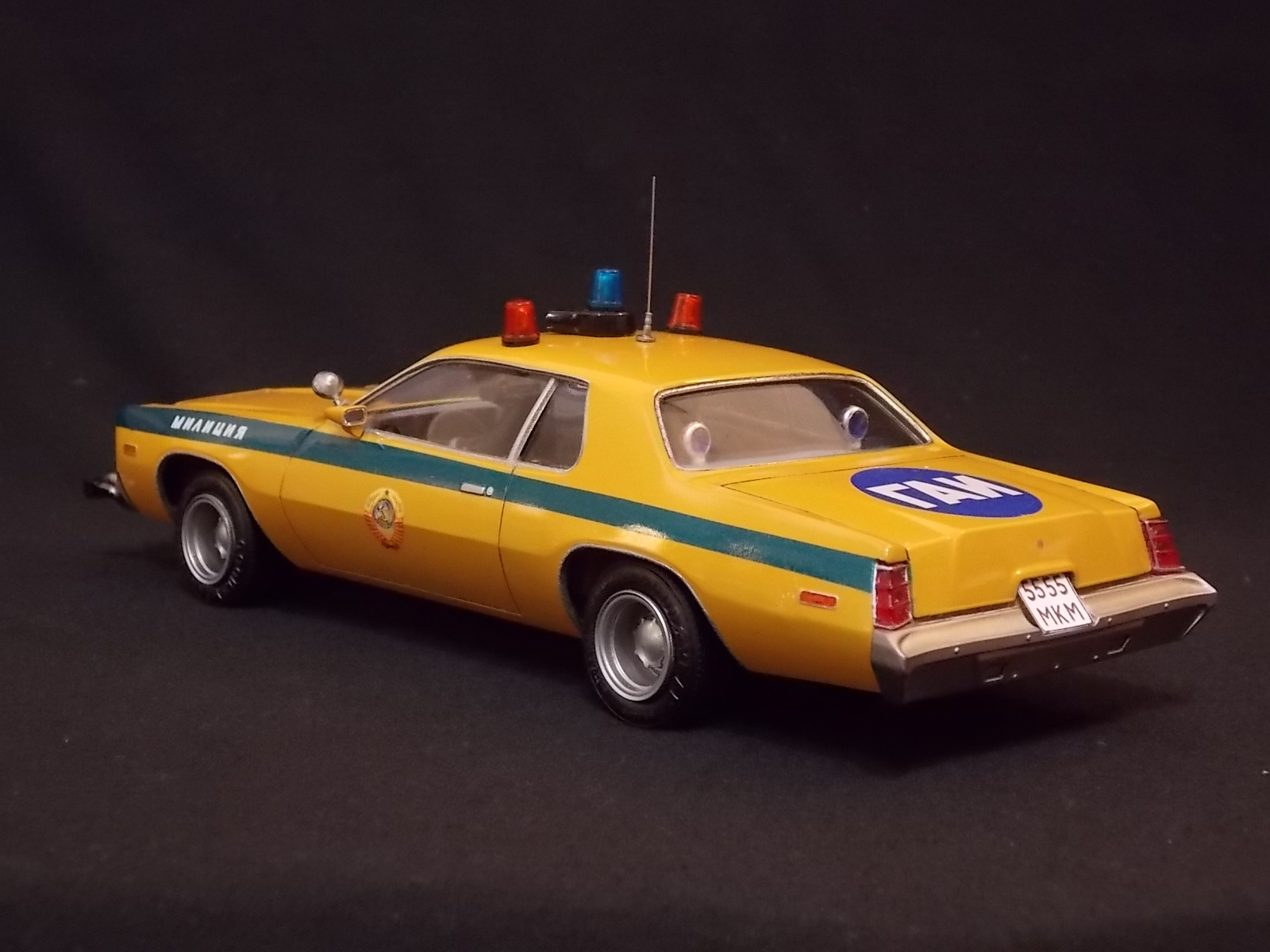 DODGE MONACO