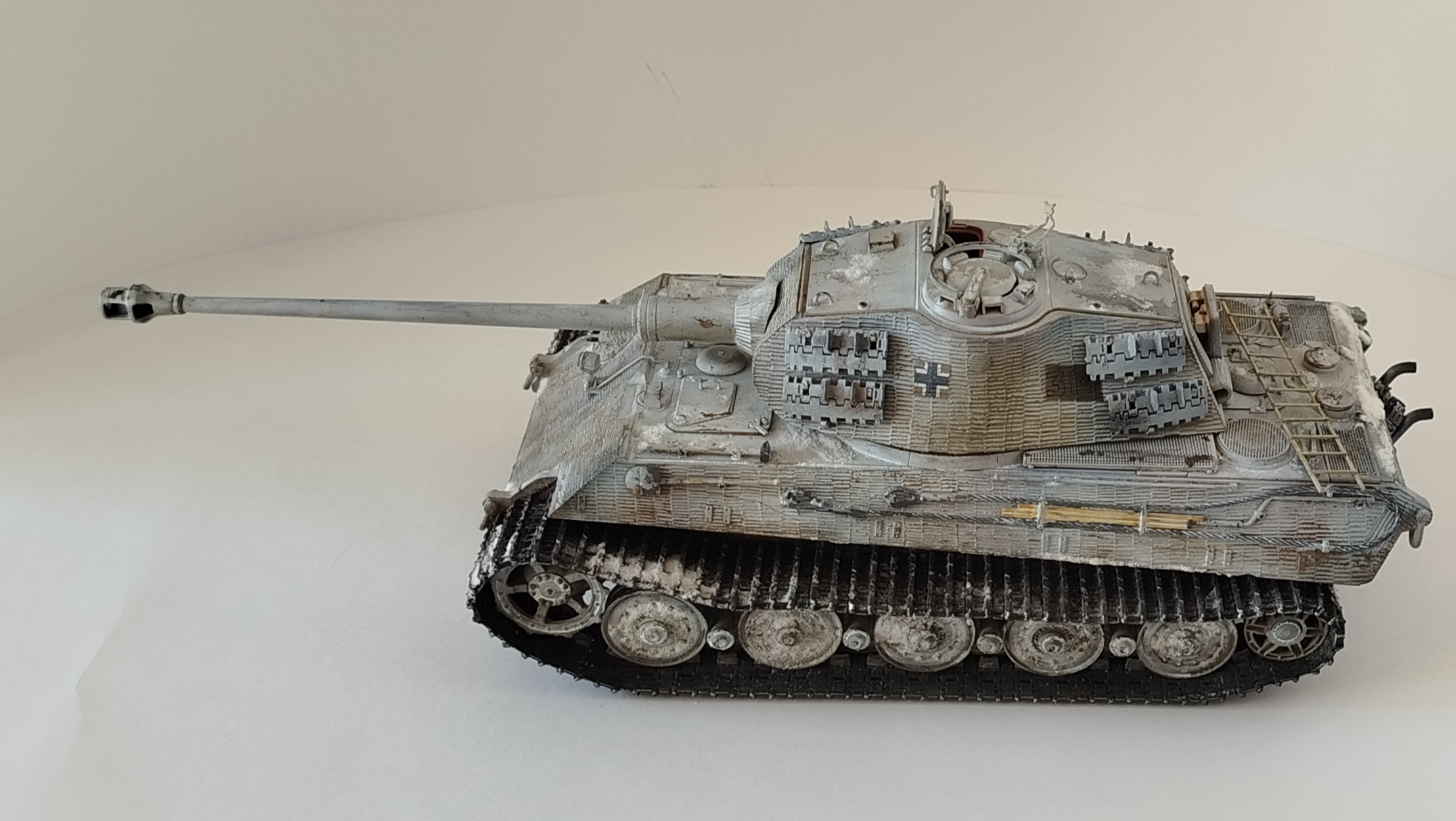 Sd. Kfz. 182 King Tiger Porshe turret (full interior)