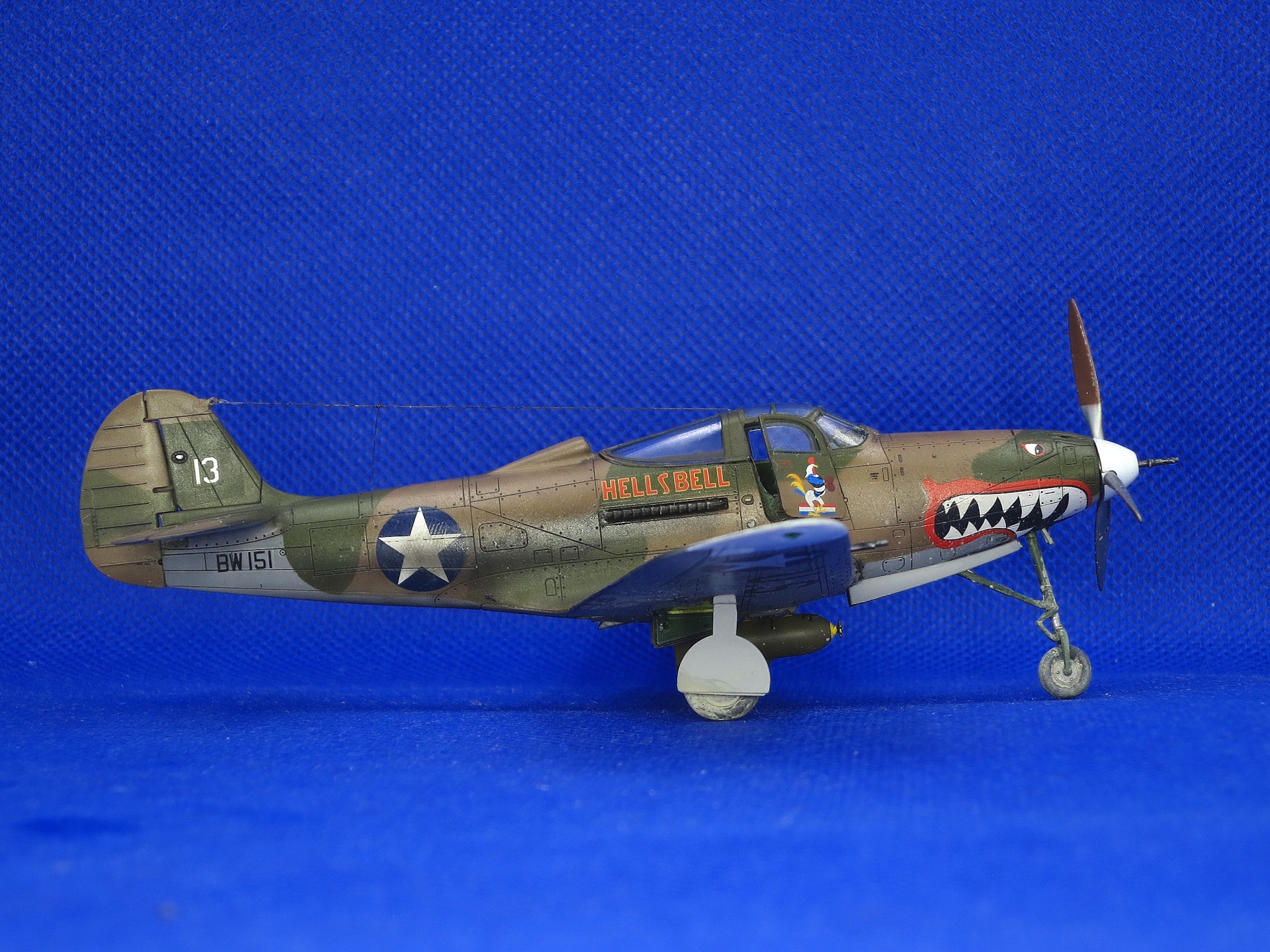 Bell P-400 Airacobra "Hell's Bell", 67 TF  Гуадалканал, 1942 (Arma Hobby 1/72)