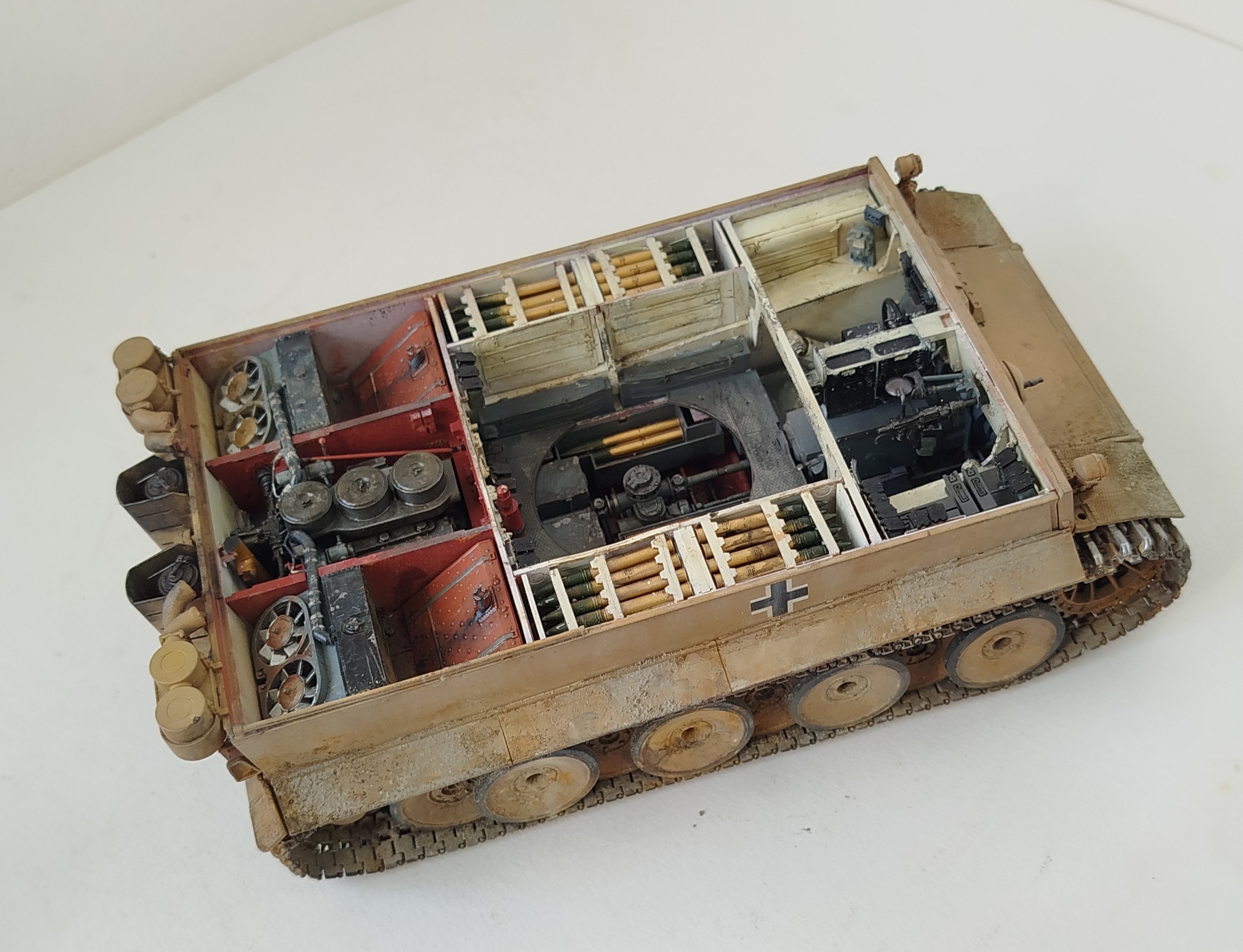 Pz.Kpfw. VI Ausf. E Tiger I Initial Production (full interior)