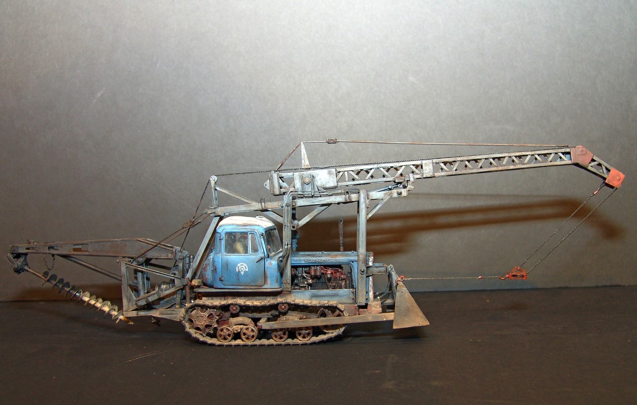 БКТ ДТ-75 "Казахстан"