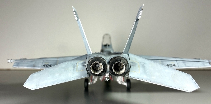 F\A-18 E '' Super Hornet" VFA-105