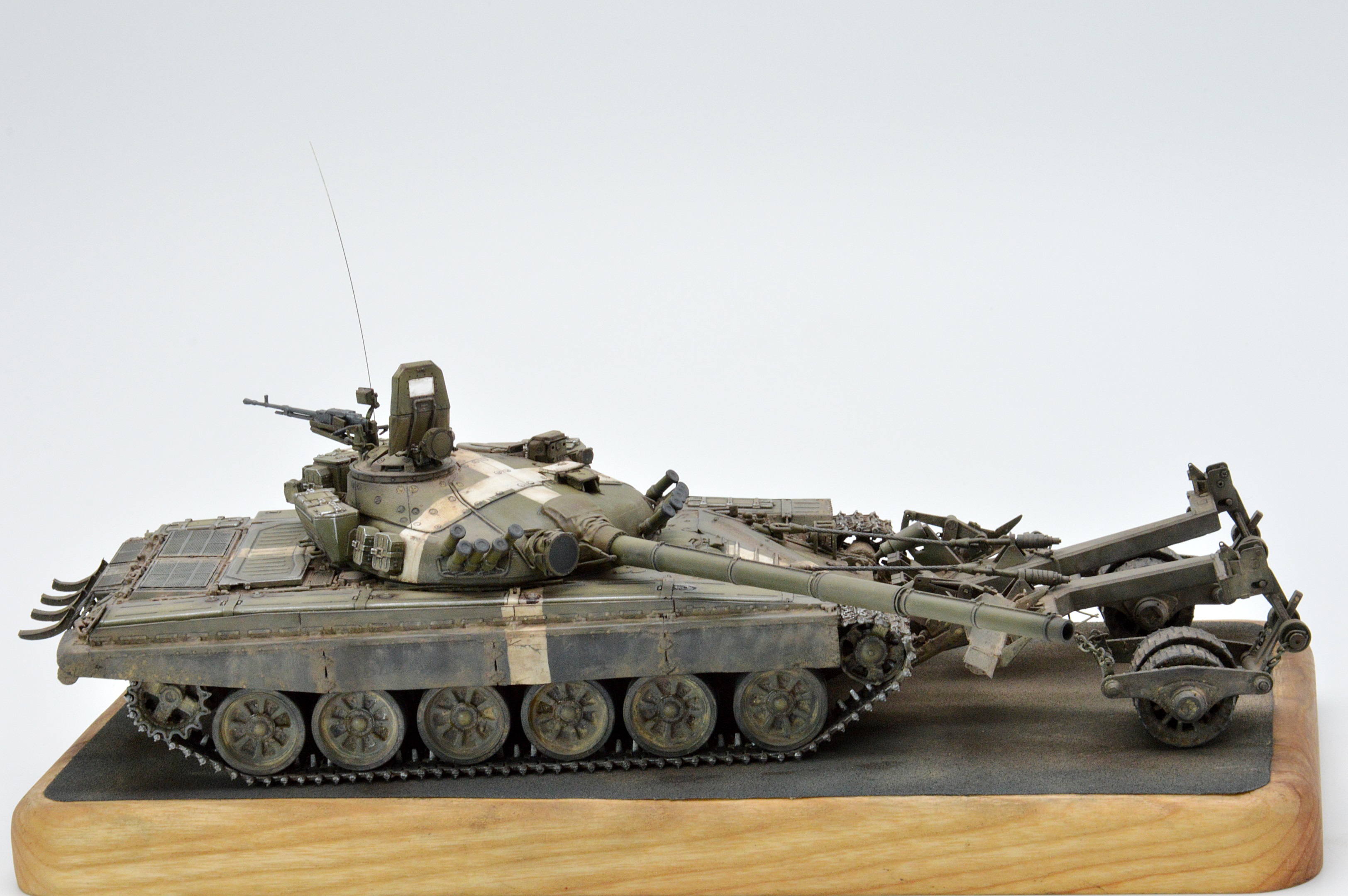 Т-72А с КМТ-7