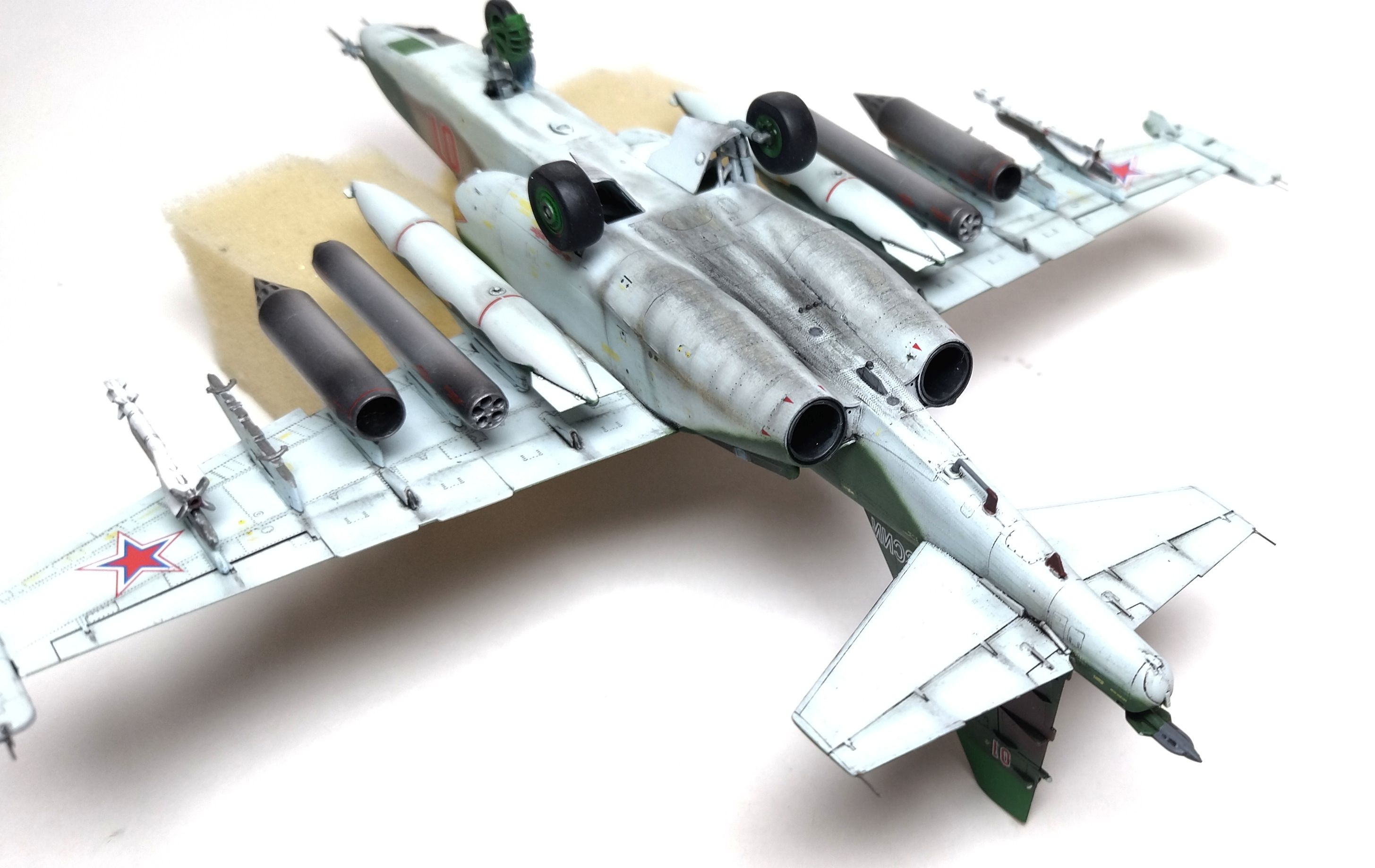 Су-25