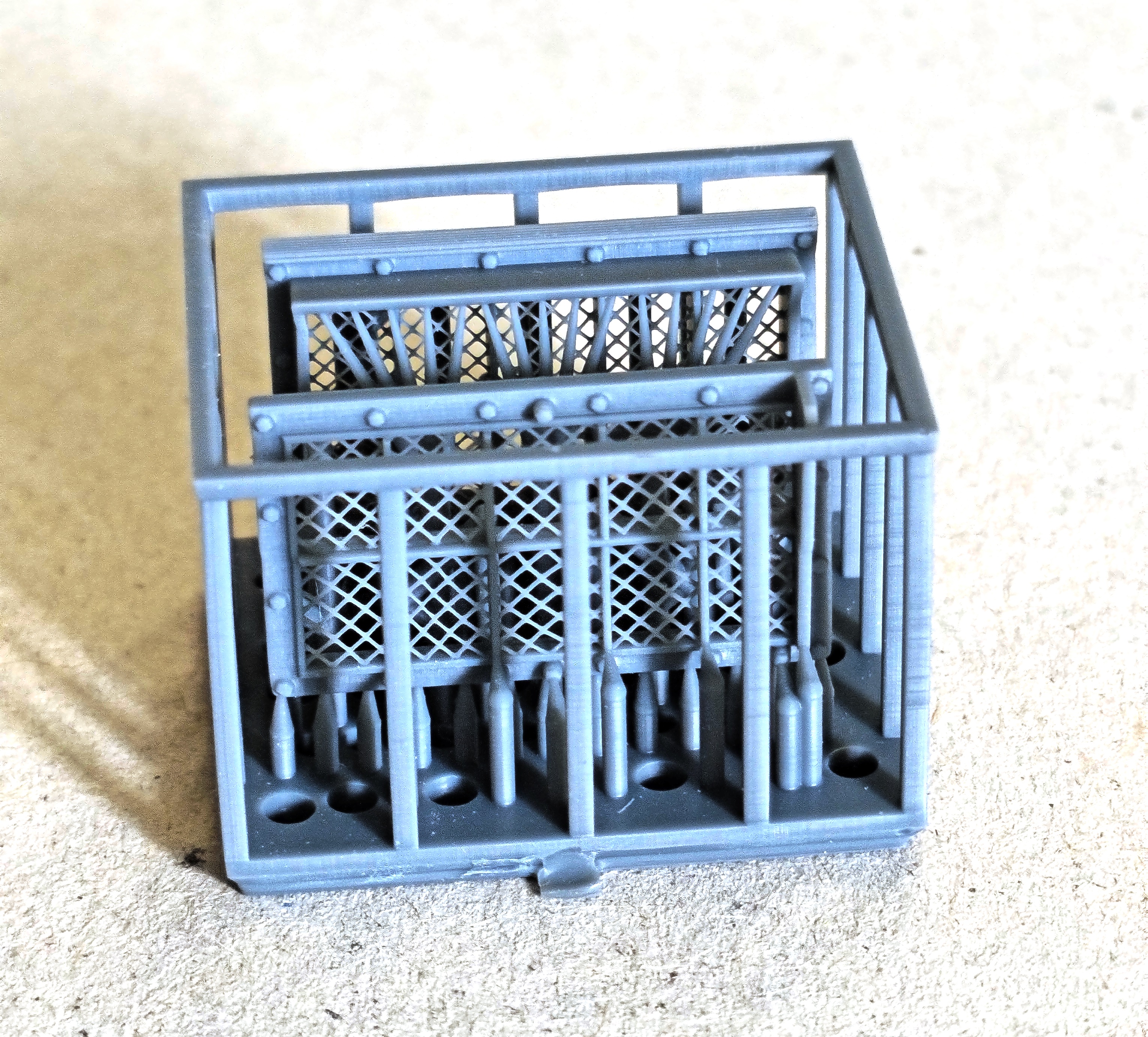 Обзор модели сау 2С4 "Тюльпан"