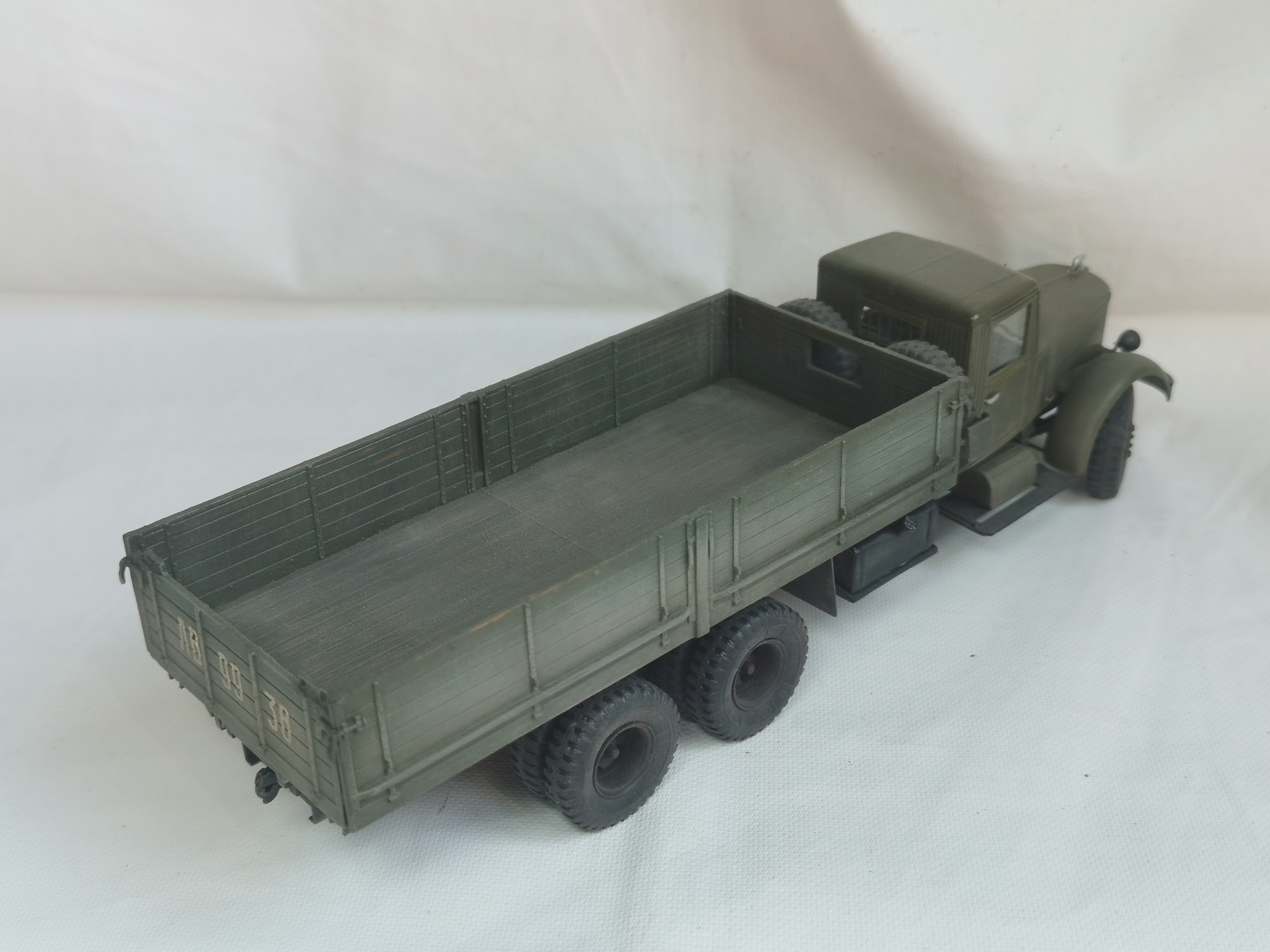 ЯАЗ-210