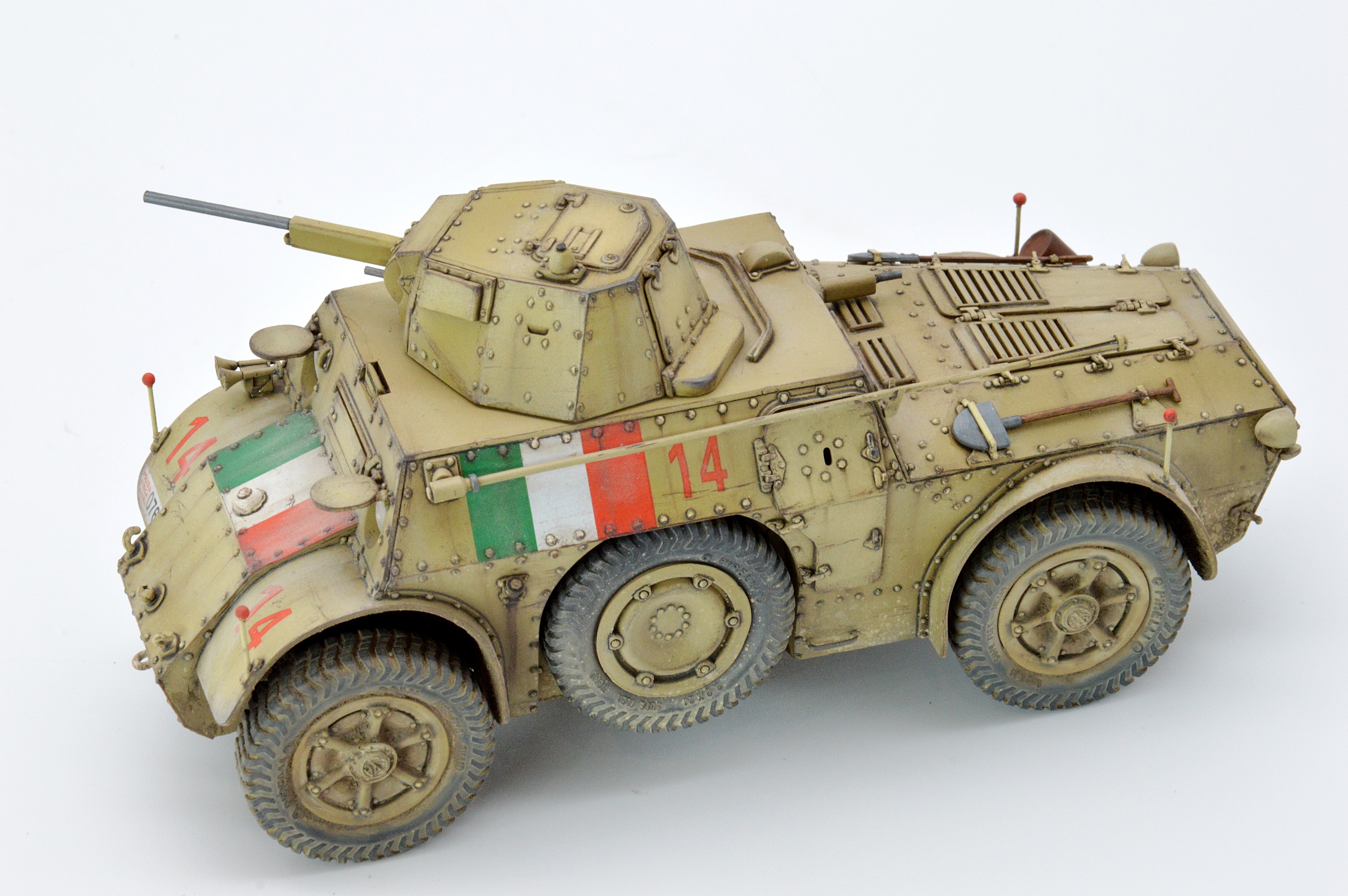 Autoblinda AB 41