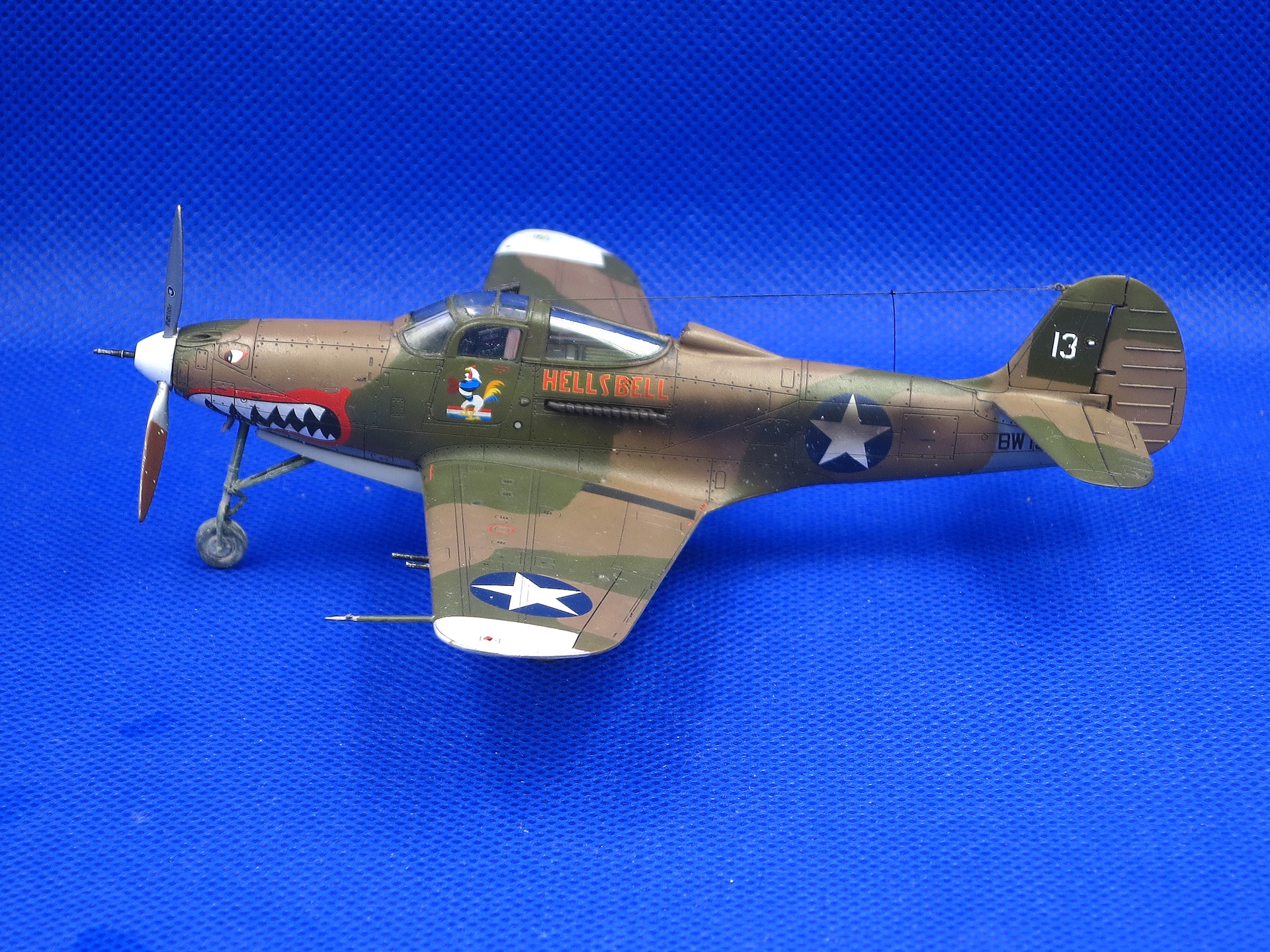 Bell P-400 Airacobra "Hell's Bell", 67 TF  Гуадалканал, 1942 (Arma Hobby 1/72)