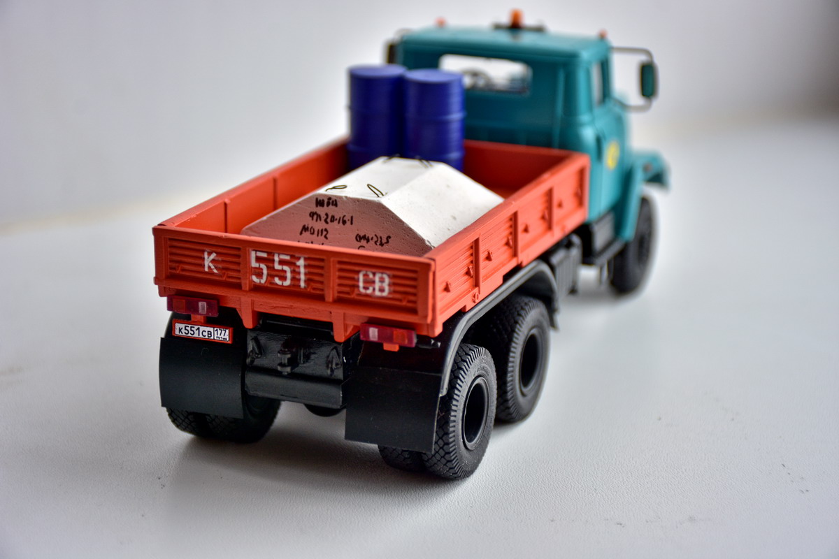 Балластный тягач КРАЗ-6443