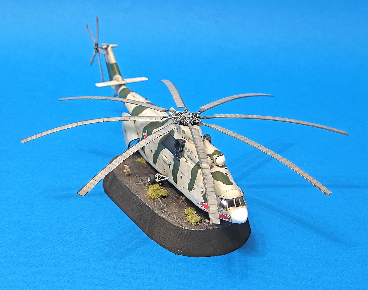 Ми-26 на погрузке