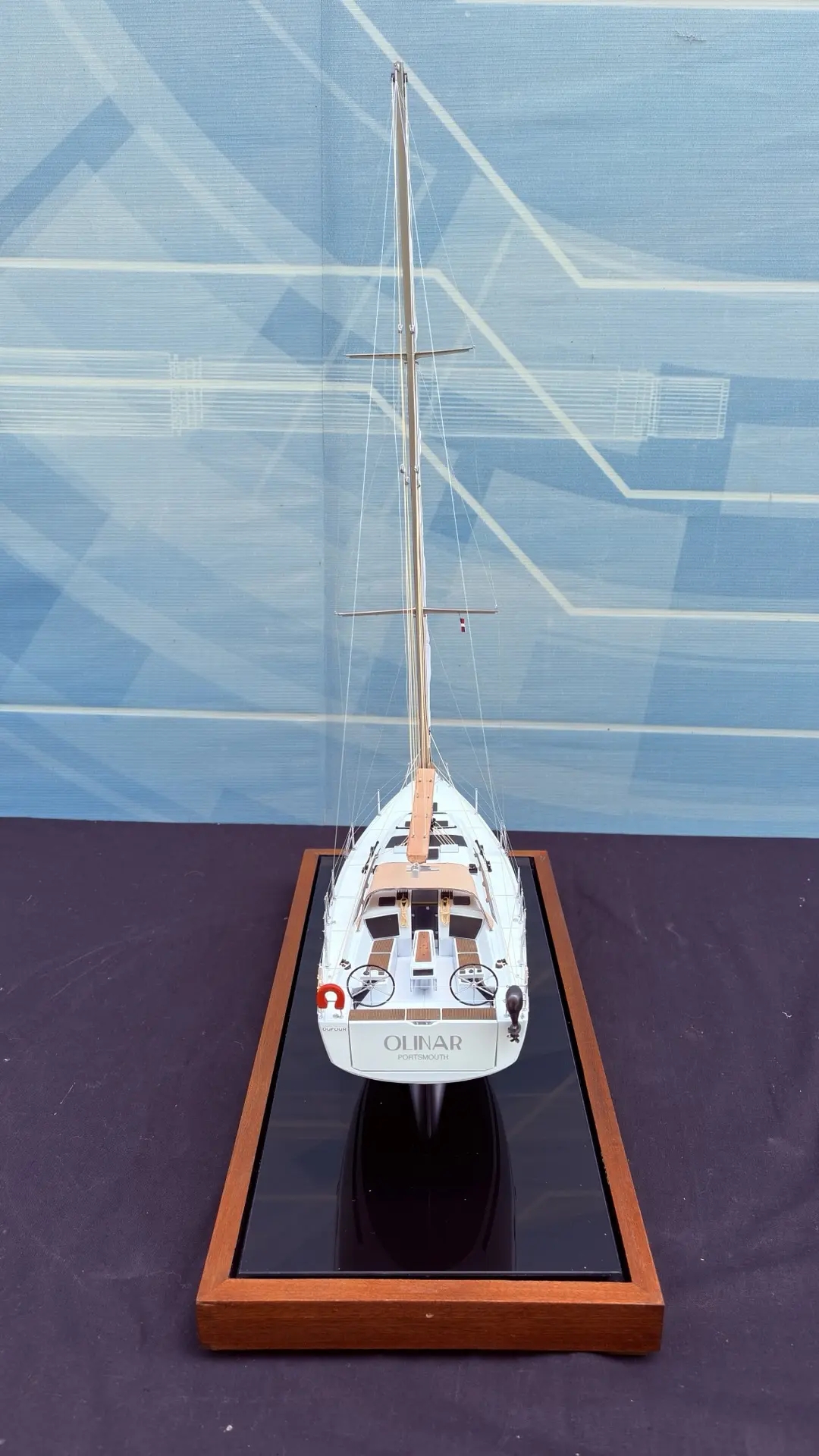 Модель яхты «Dufour 430»