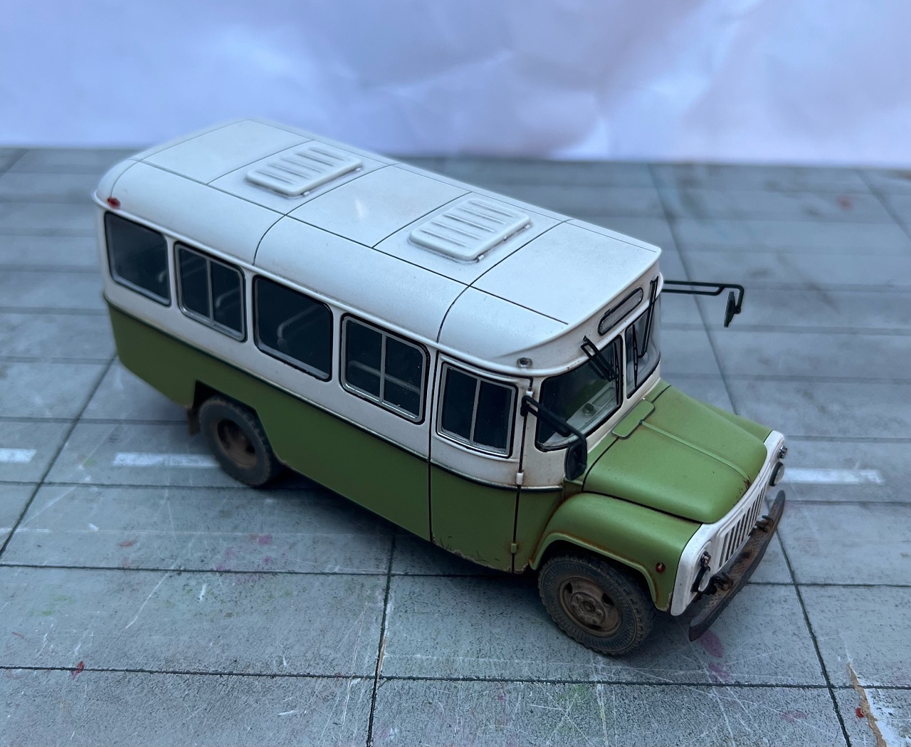 Автобус ТАРЗ-002Б
