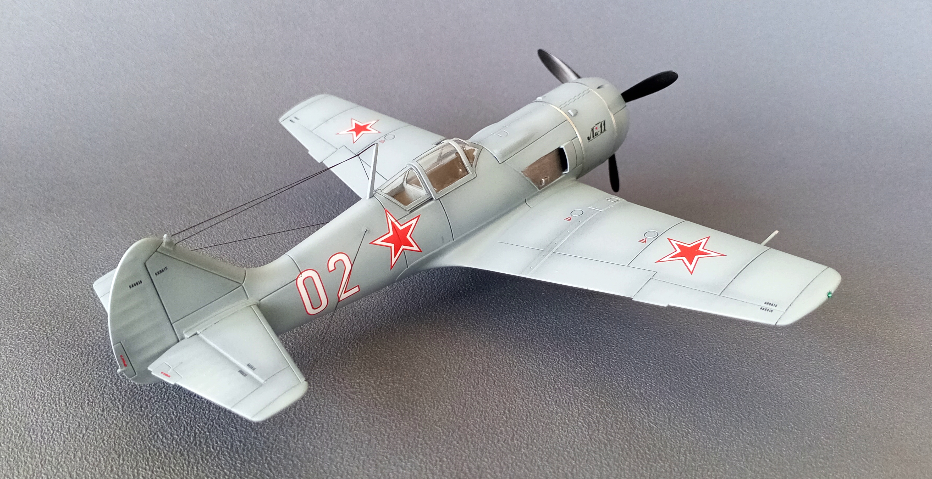 Ла-11