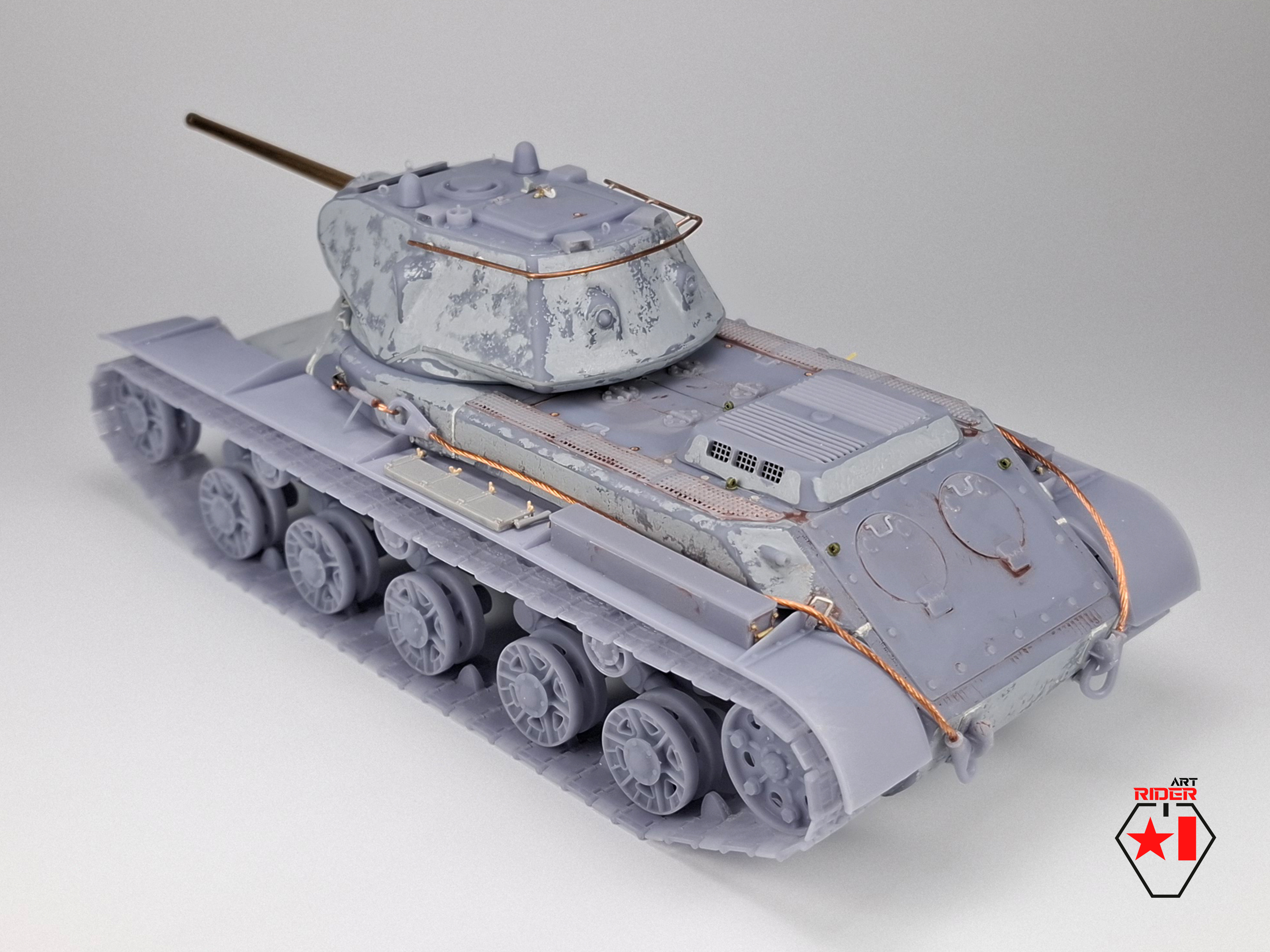 Средний танк КВ-13