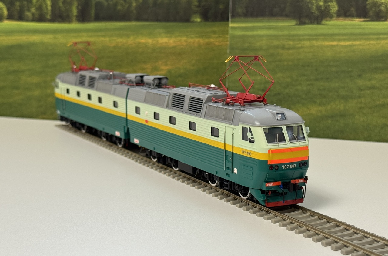 ЧС7-003