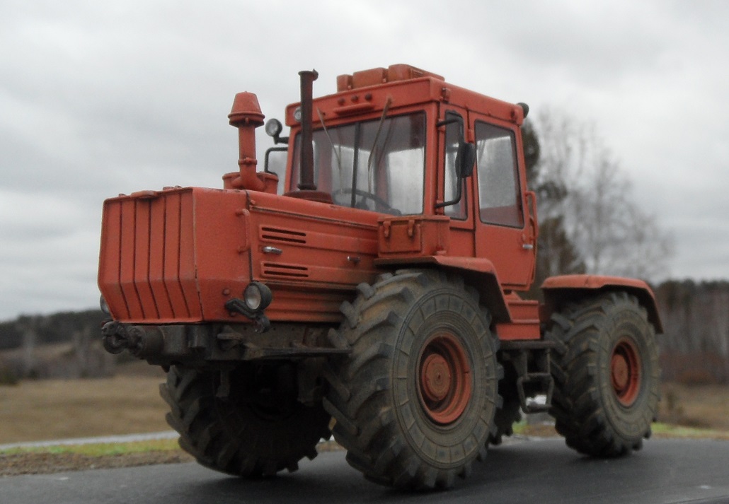 Трактор Т-155М