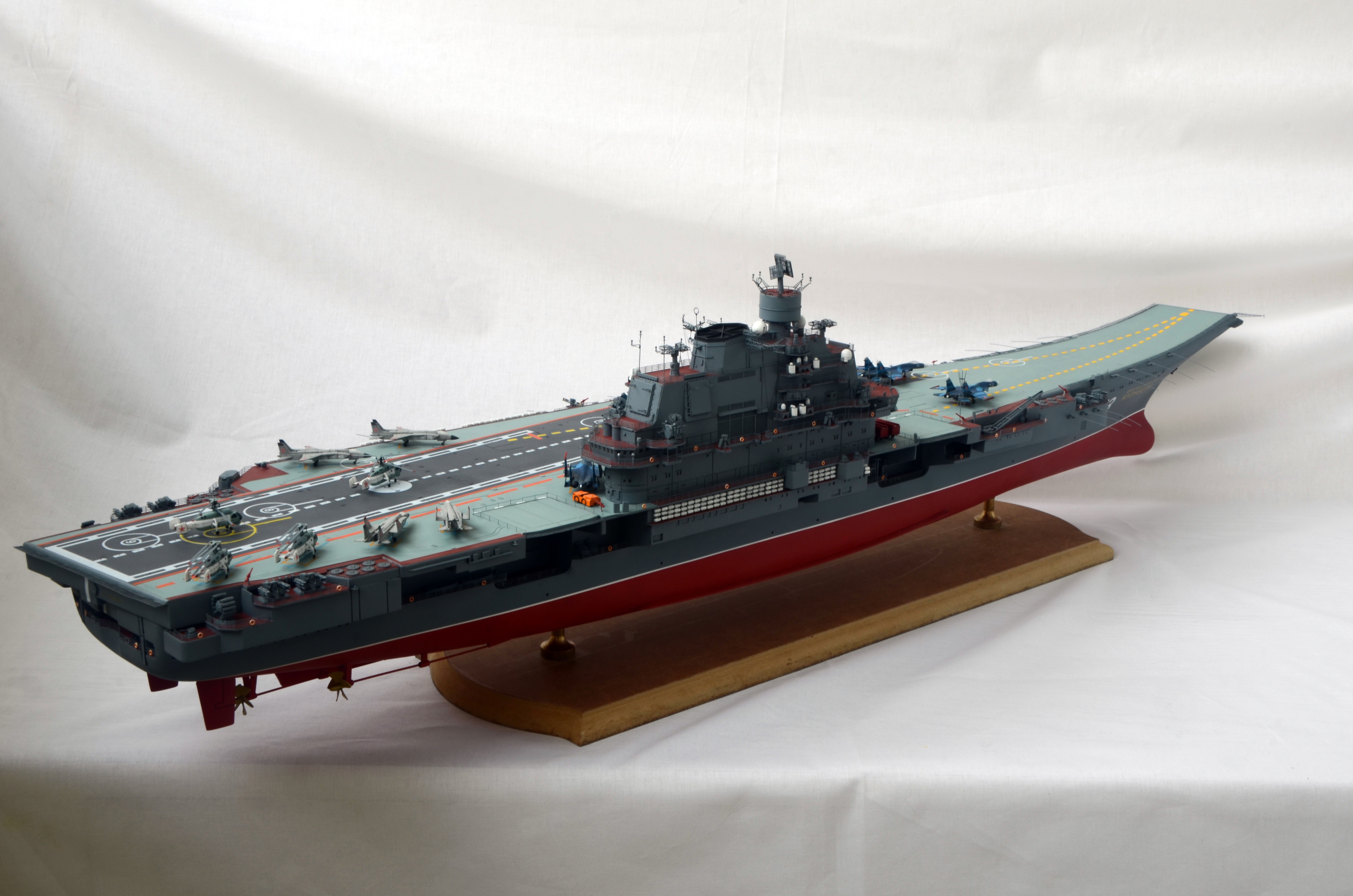 ТАВКР «Адмирал Кузнецов»