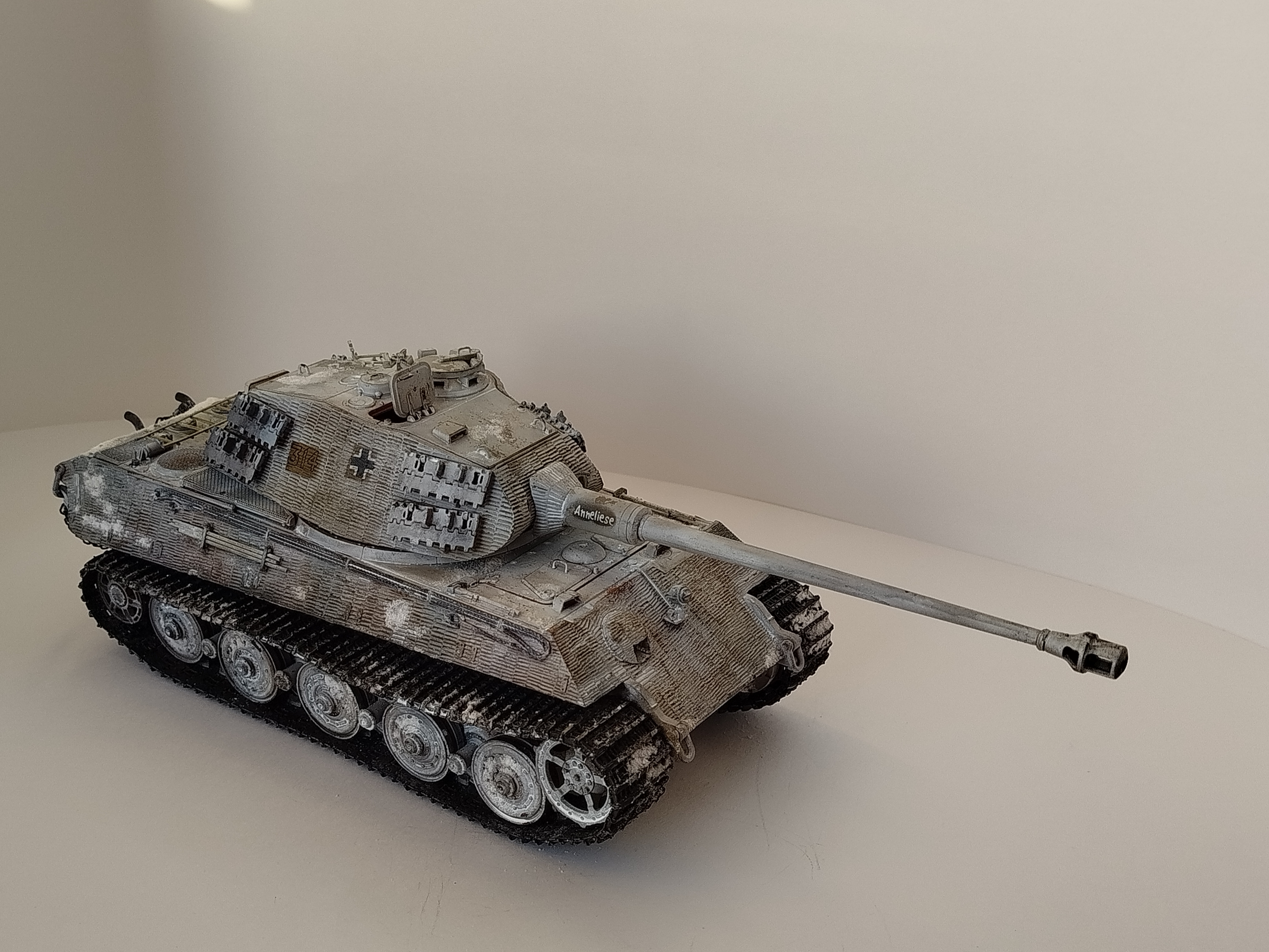 Sd. Kfz. 182 King Tiger Porshe turret (full interior)