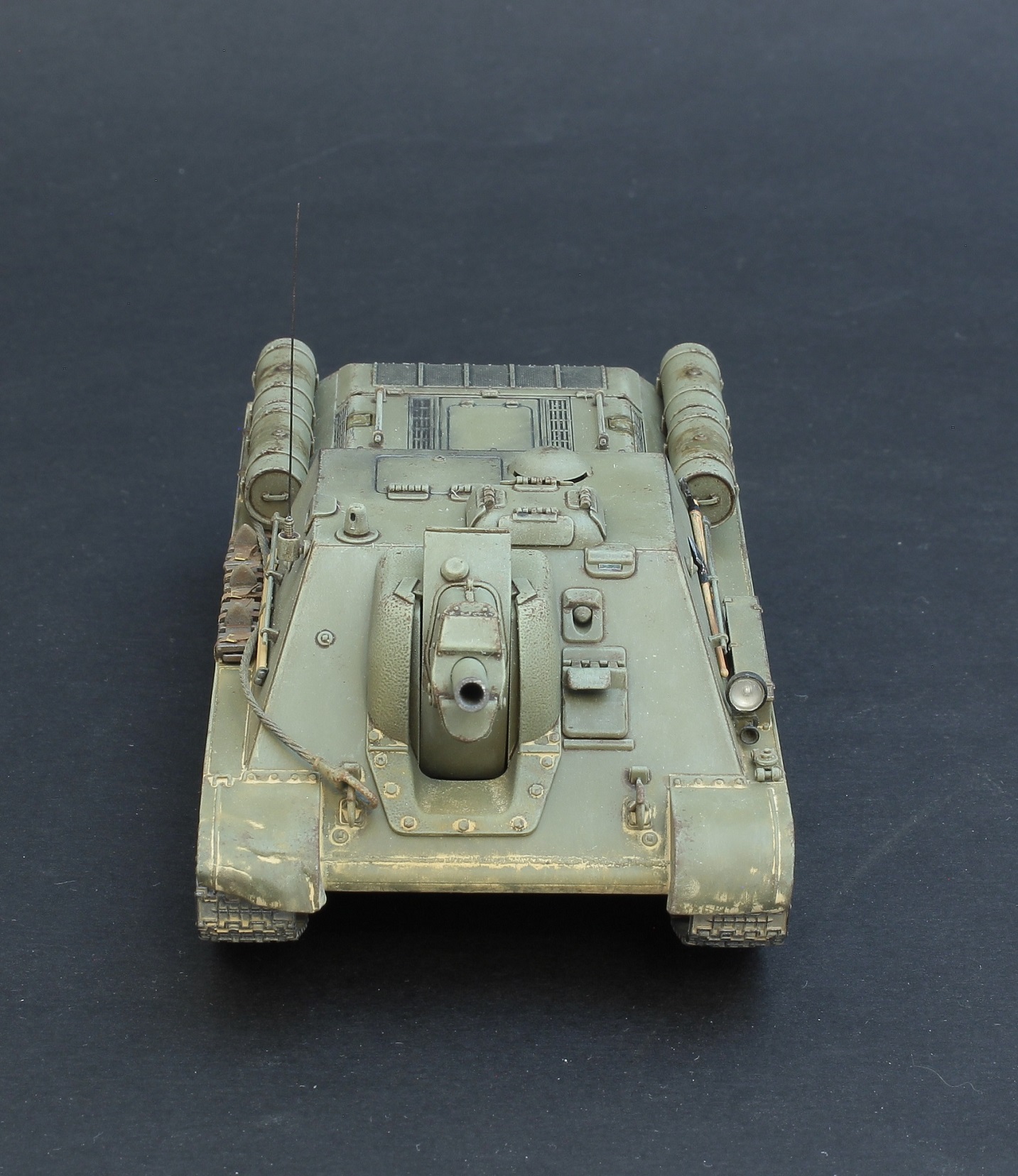 СУ -122     1:48        ( Russian Tank Destroyer SU-122 Tamiya 32527  )