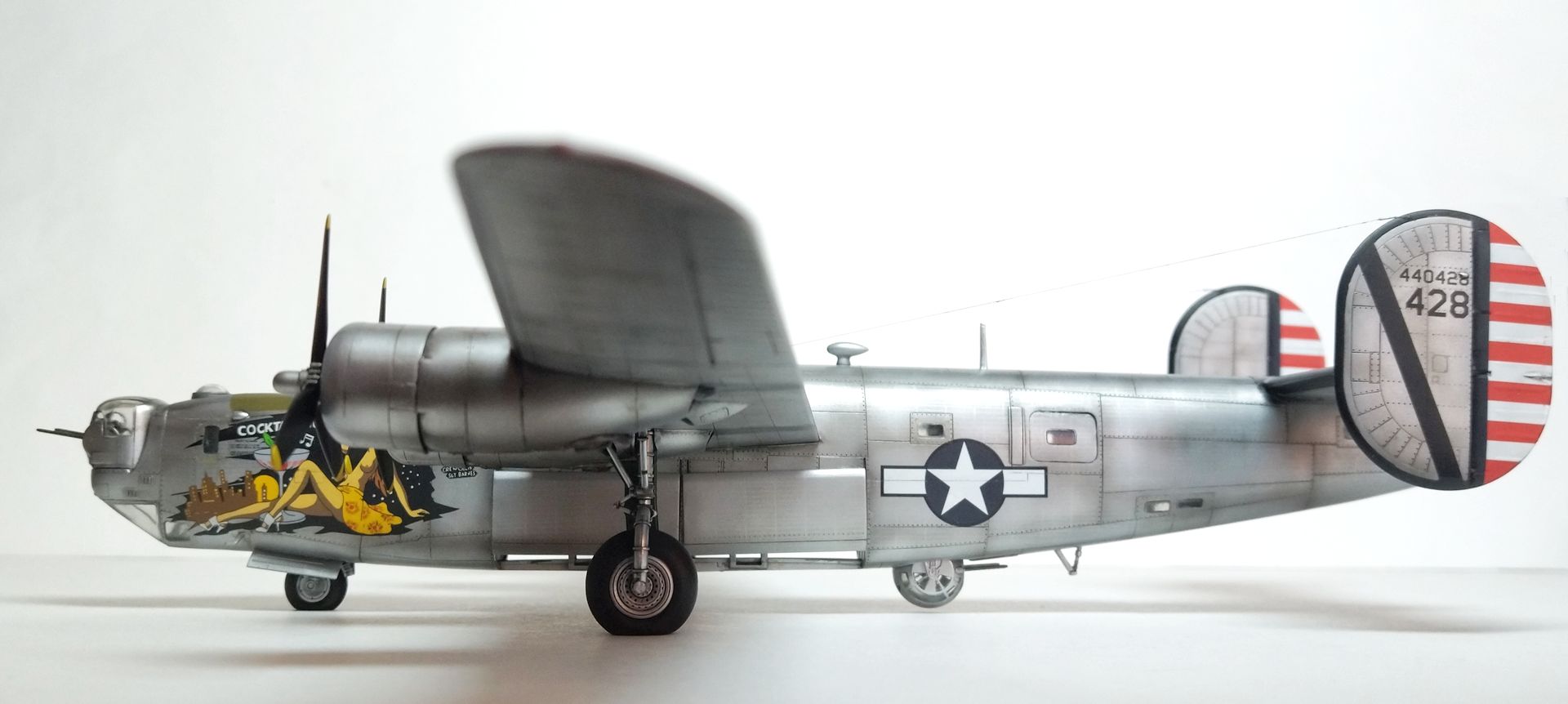 Consolidated B-24J Liberator 1/72