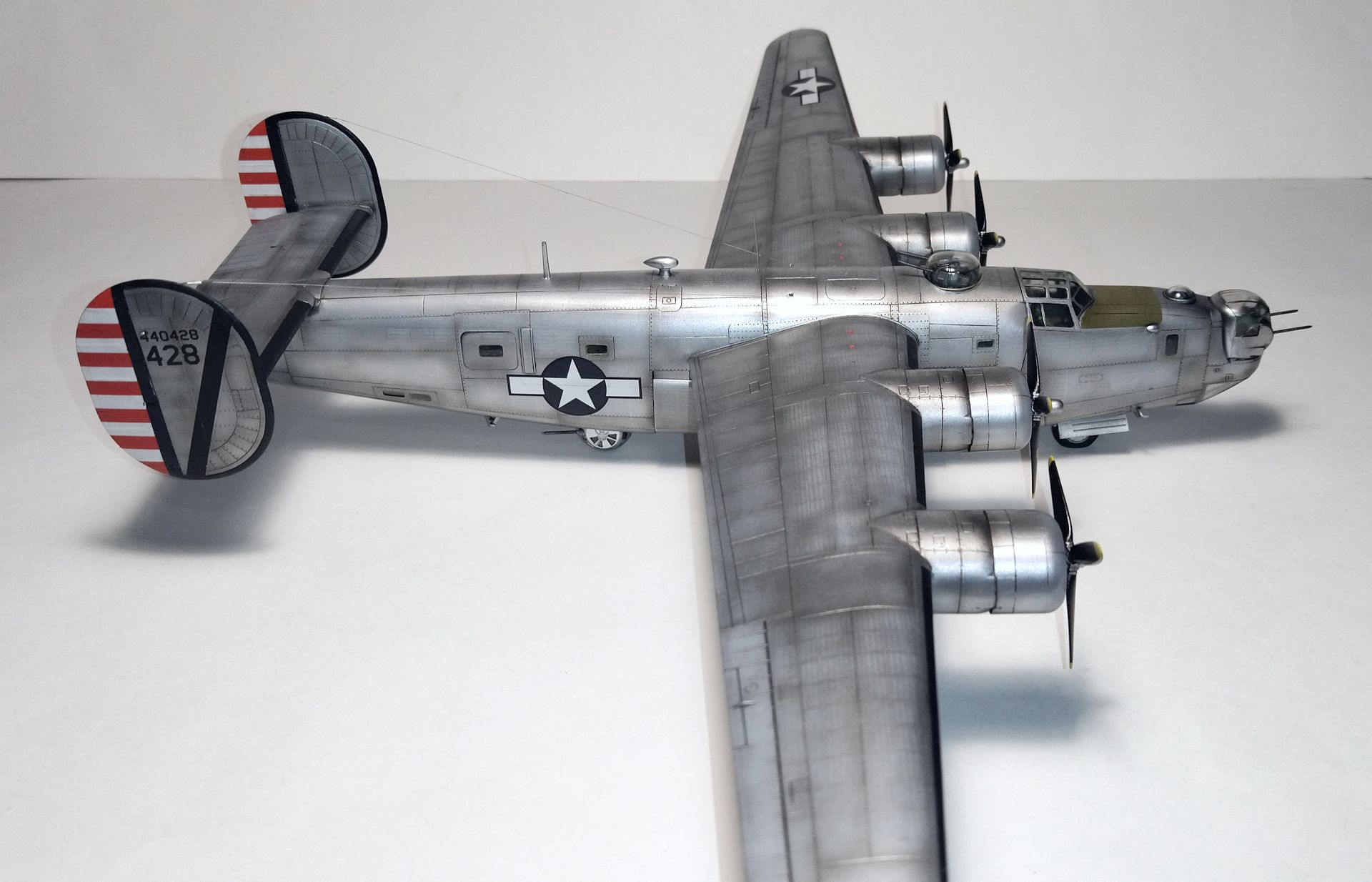 Consolidated B-24J Liberator 1/72