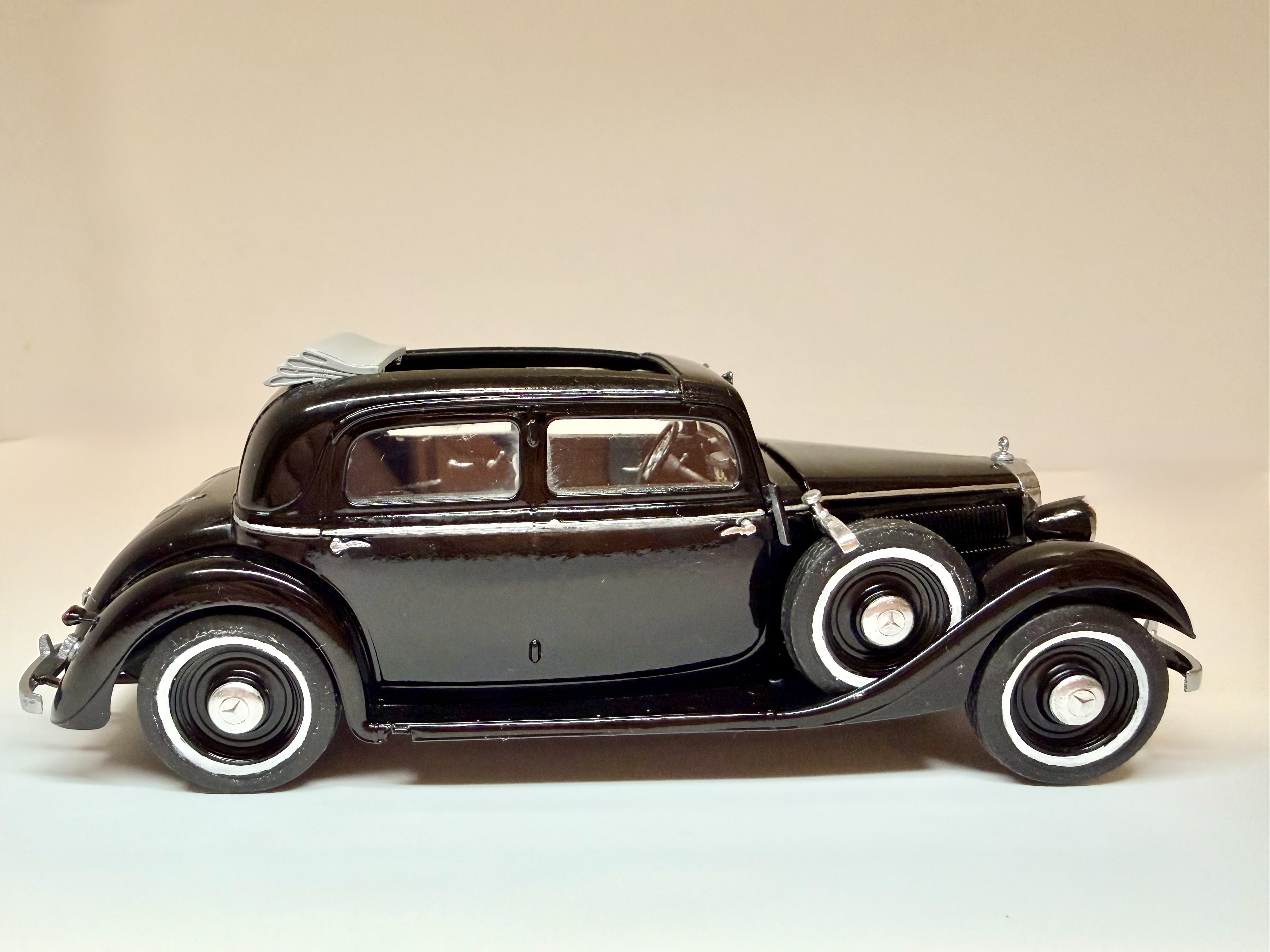 Mercedes W142 Saloon 1937