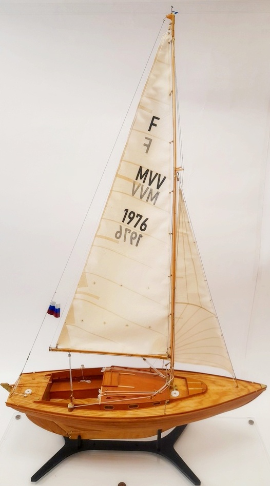 Яхта «Фолькбот»