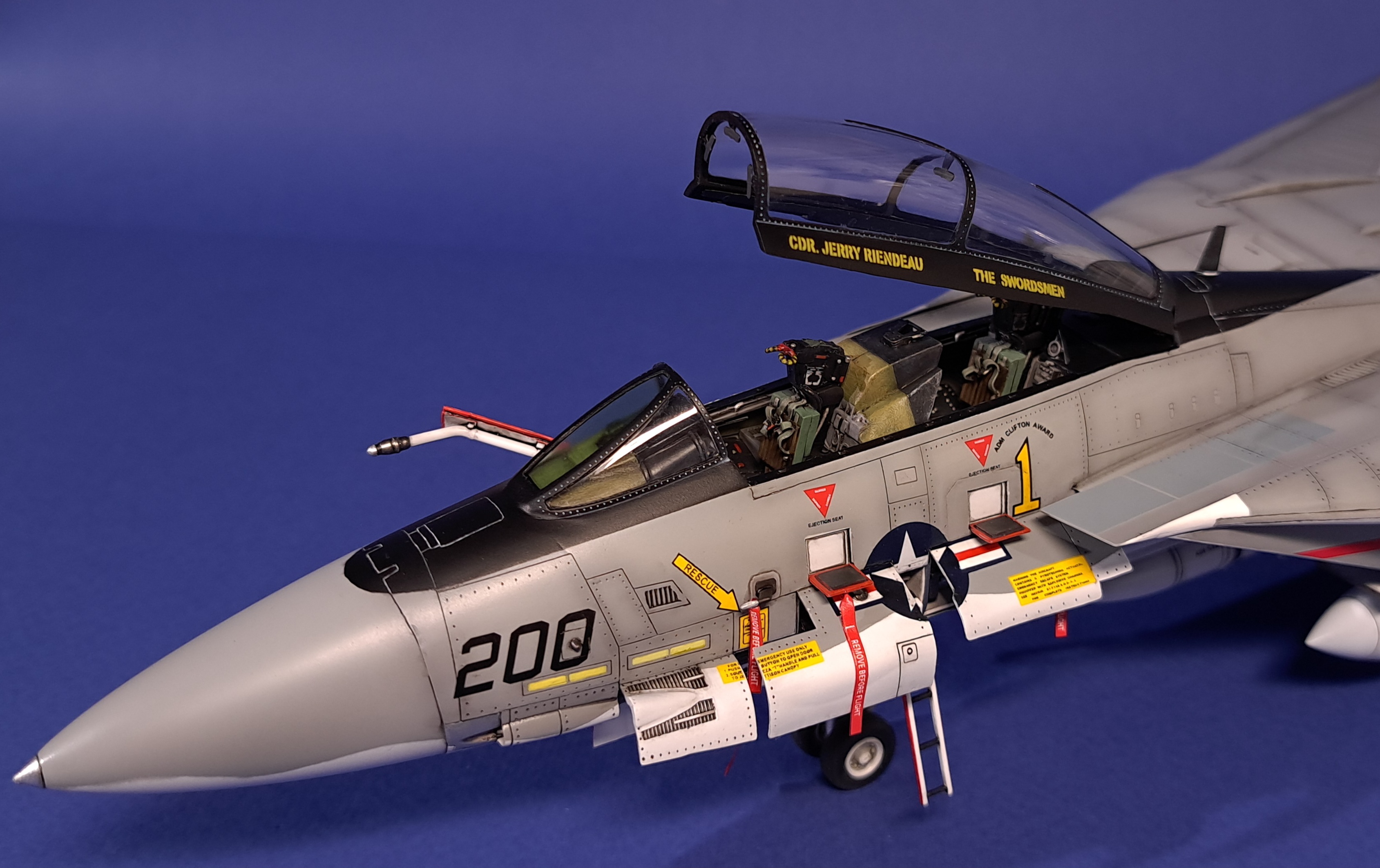 F-14A VF-32 Swordsmen, №159008