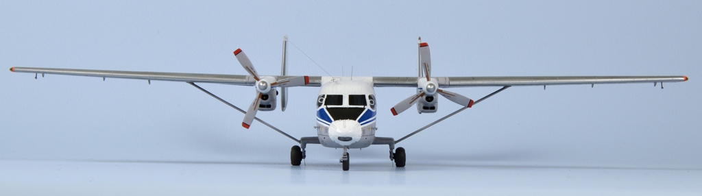 Ан-28