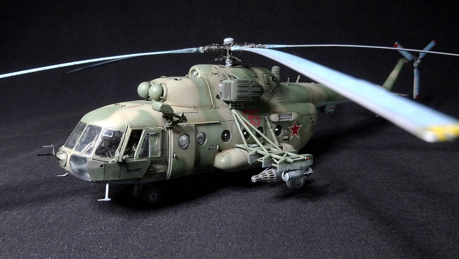 Ми-8МТ "восьмерка" из Кундуза 1/71